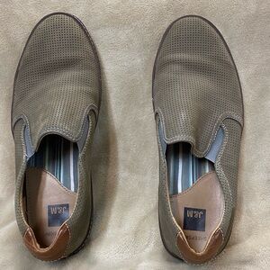 J & M Sheepskin Slip-on Shoes size 10M